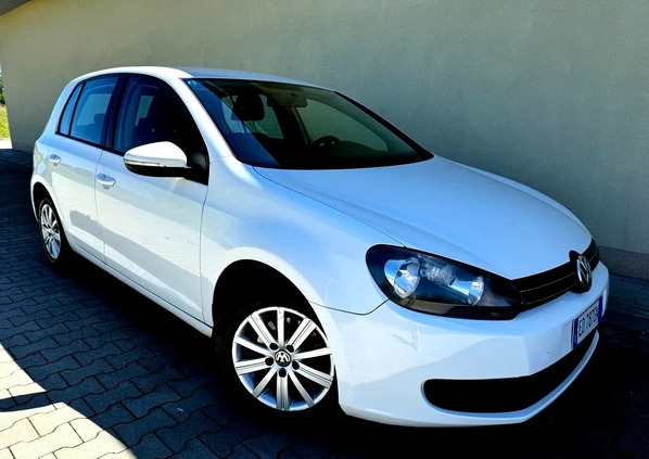 Volkswagen Golf cena 25900 przebieg: 127000, rok produkcji 2012 z Biała małe 667